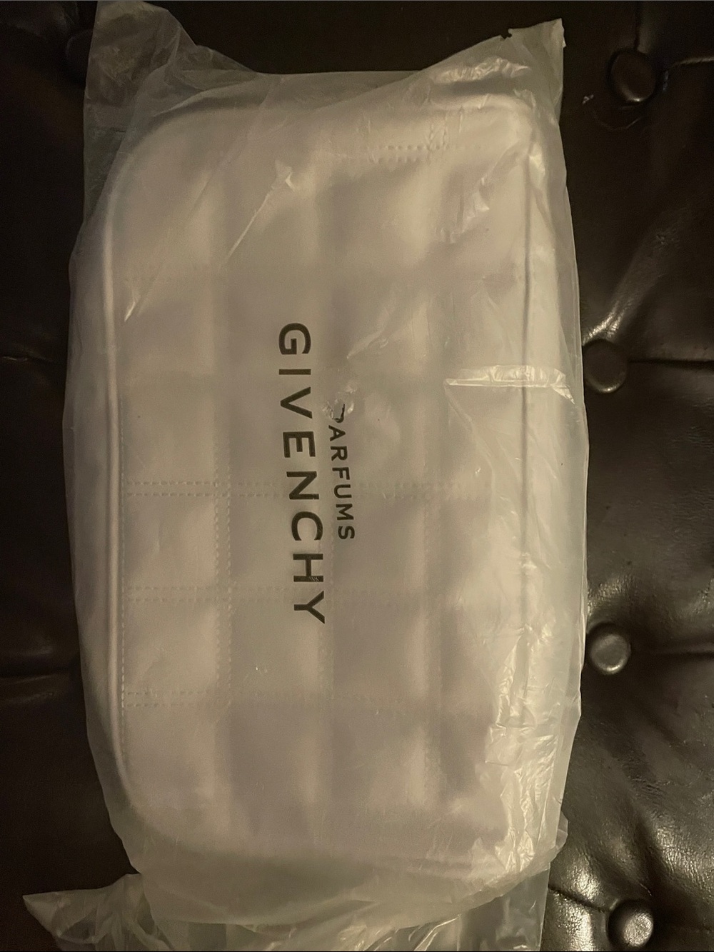 Givenchy White Men's Toiletry Bag with Parfums Logo